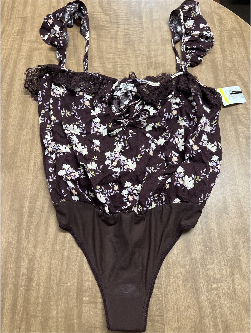 FREE PEOPLE ruffled lace bodysuit top SIZE XS fairy coquette boho whimsy